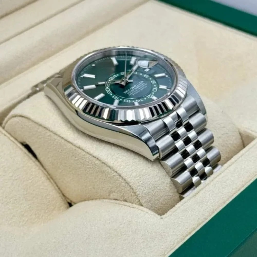 Green Dial Steel Watch 42mm RF3OC46NRES